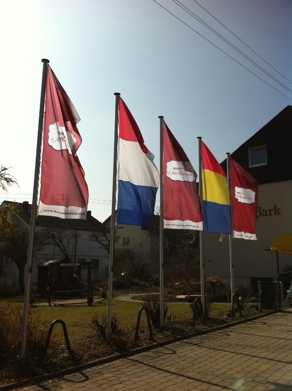 Hotel Am Kurpark Bad Wimpfen Exterior photo